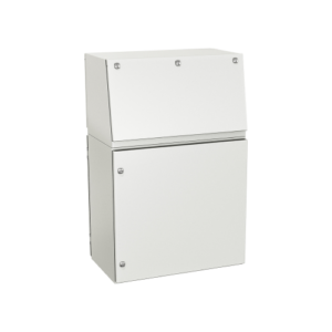 Type 12, 13 | Single door modular console with dual access, assembled with turret